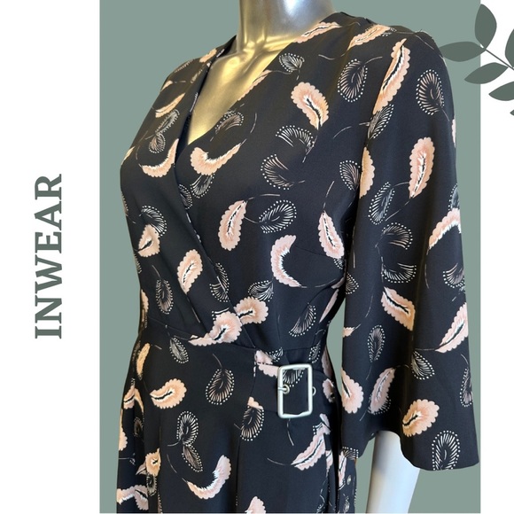 In Wear Acadia Day Dress Wrap w/ Buckle Black Abstract Print Back Zipper Size 6 - Picture 7 of 12